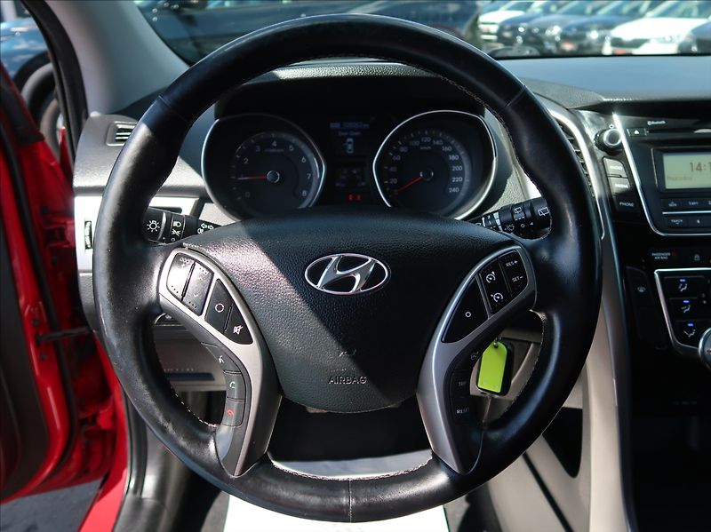 Hyundai i30 1,4 CVVT,73kW,NovéČR,Klima - fotka 15 z 24
