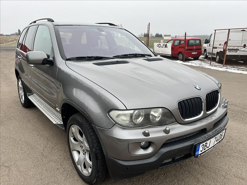 BMW X5 3,0 d 160KW 4x4 AUTOMAT SERVIS - fotka 3 z 42