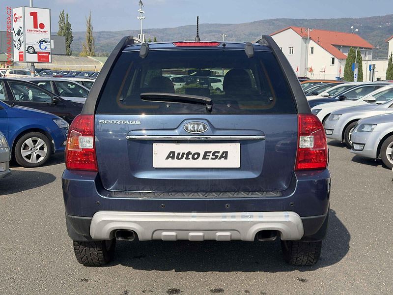 Kia Sportage (2009) 2.0CRDi, ČR - fotka 5 z 17
