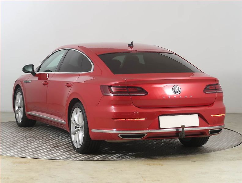 Volkswagen Arteon (2019) Elegance 2.0 TSI - fotka 4 z 24