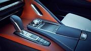 Lexus LC 500 v odstínu Structural Blue.