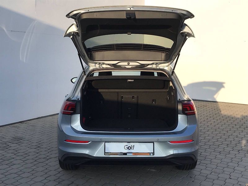 Volkswagen Golf (2026) People 6G 1,5TSI - fotka 4 z 9
