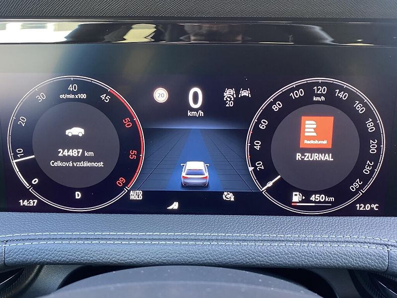 Škoda Superb Combi 2,0 TDI 142 kW L&K DSG - fotka 9 z 29