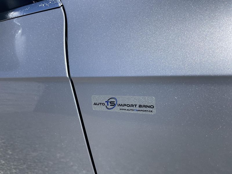 Audi A4 Avant 2.0TDi 120PS S-LINE AVANT TOP! - fotka 54 z 179