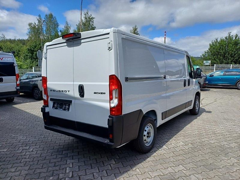 Peugeot Boxer (2026) Furgon 3000 L2H1 BlueHDi 120k - fotka 4 z 21