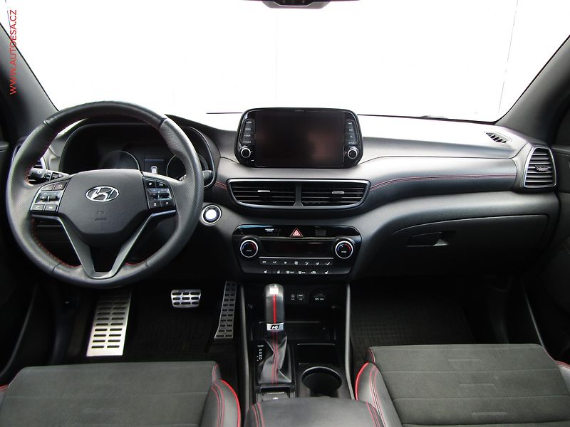 Hyundai Tucson (2020) 2.0 CRDi 4x4, 2.maj,ČR - fotka 8 z 26