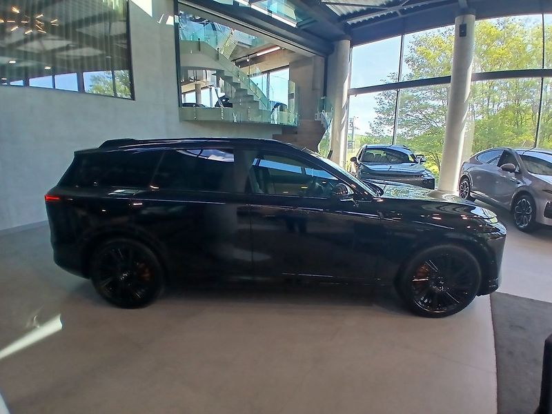 Xpeng G9 (2026) AWD Performance - fotka 9 z 13