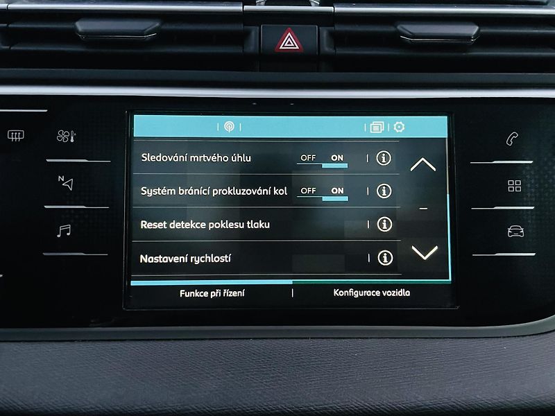 Citroën Grand C4 Picasso 2.0HDi MANUÁL 7MÍST KAMERY 360 - fotka 48 z 52