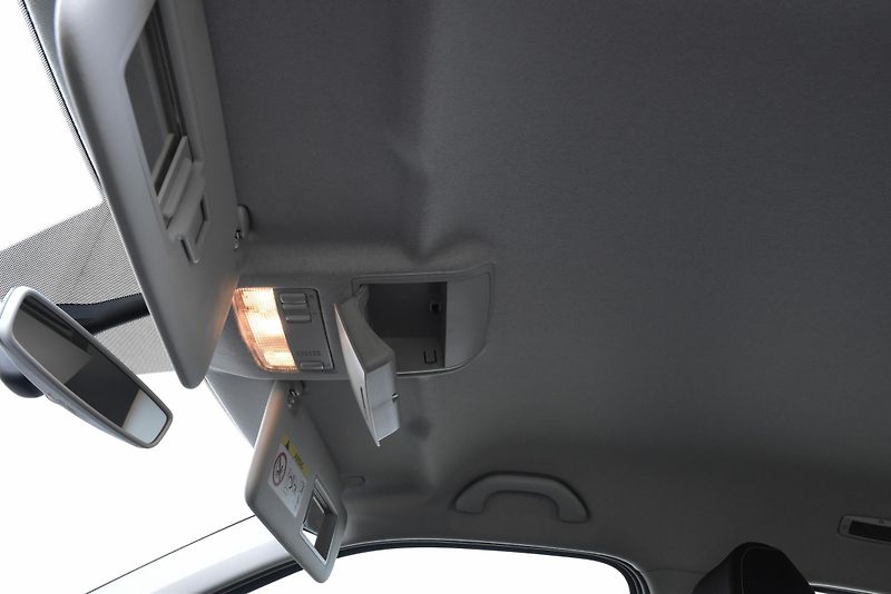 Škoda Fabia 1.0 TSi 6st 81 kW STYLE,DKLIMA - fotka 42 z 55