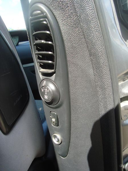 Peugeot 807 (2010) 2,0HDI - fotka 8 z 24