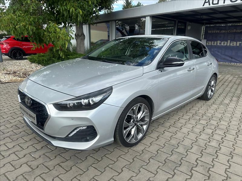 Hyundai i30 1,4 17 FB 1,4 T-GDI DCT STYLE - fotografie inzerátu