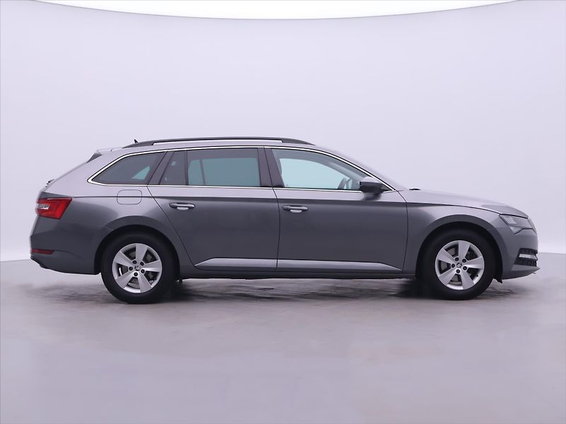 Škoda Superb 2,0 TDI 110kW DSG CZ 1.Maj DPH - fotka 8 z 31