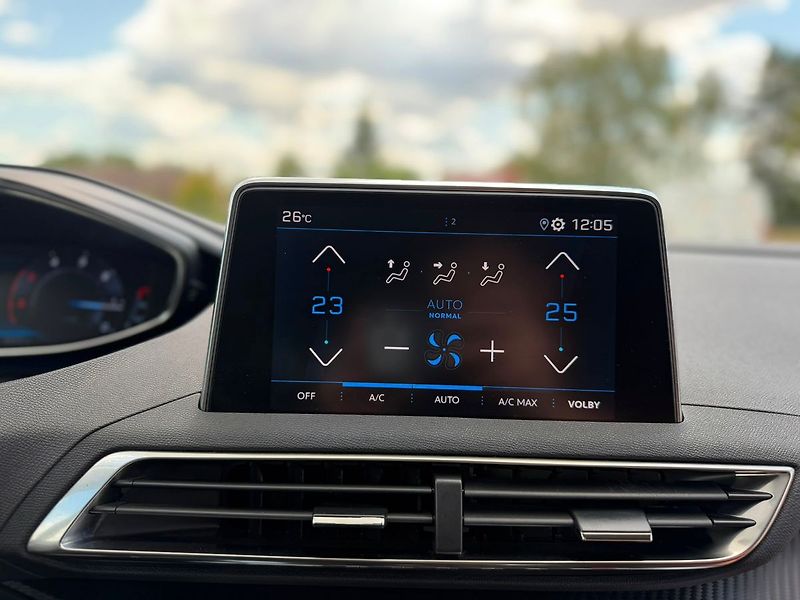Peugeot 5008 ACTIVE 1.5BHDi 130 MAN6 - fotka 24 z 30