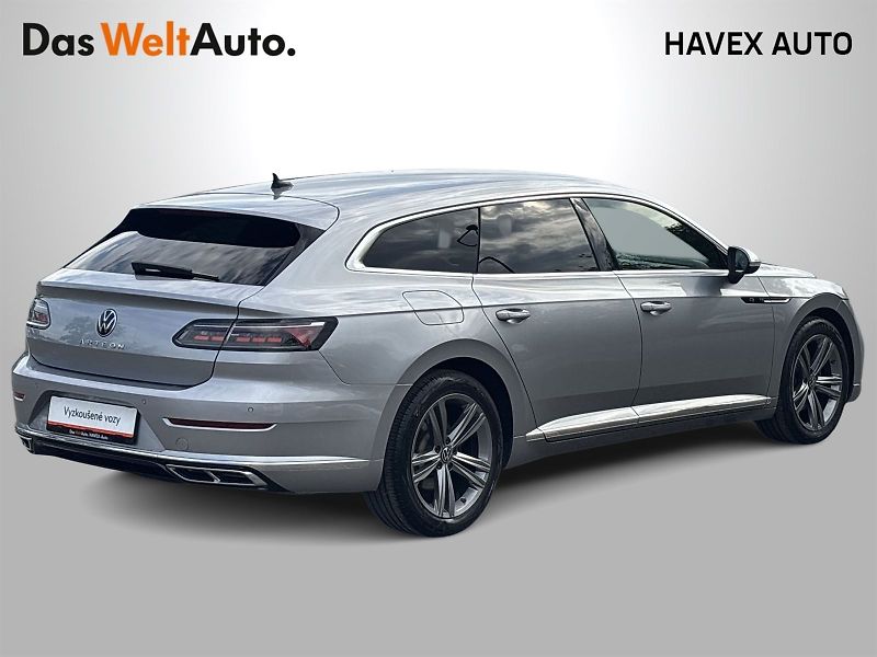 Volkswagen Arteon Shooting Brake (2022) 2.0 TSI DSG R-line - fotka 2 z 33
