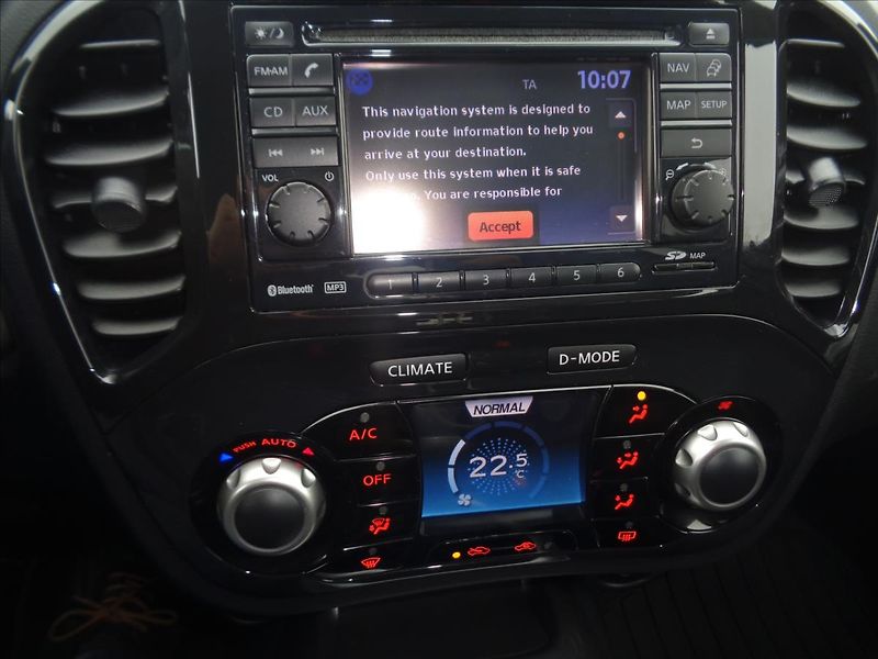 Nissan Juke 1,5 PURE DRIVE dCi - fotka 14 z 14