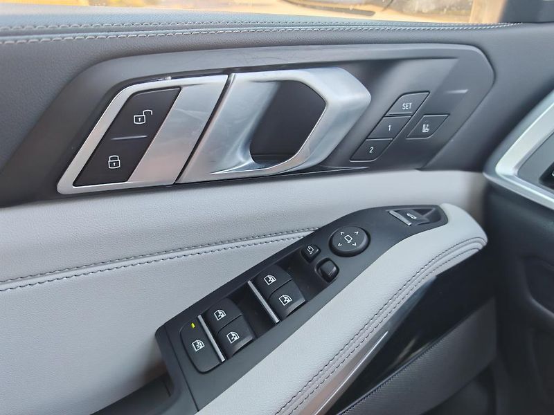 BMW X5 30d xD M-sport,CZ,Harman - fotka 14 z 40