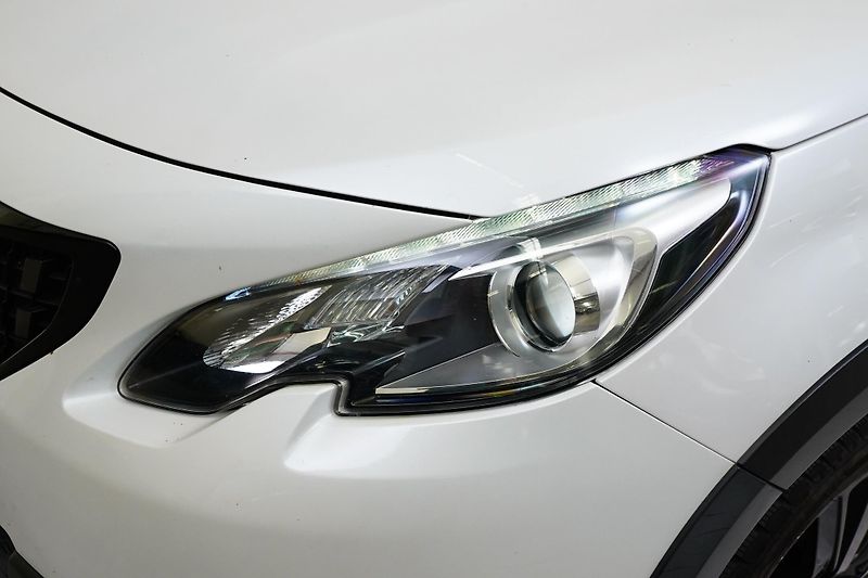 Peugeot 2008 - fotka 9 z 23