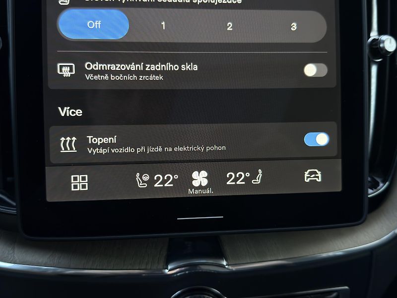 Volvo XC60 T8 AWD ULTRA DARK / B&W VZDUCH - fotka 56 z 57
