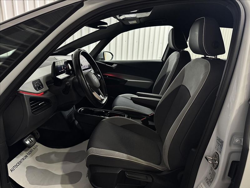 Volkswagen ID.3 150kW 1ST PLUS PRO PERF. - fotka 31 z 42
