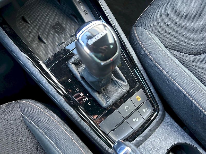 Škoda Kamiq (2020) Scoutline 1.5 TSI 110 kW DSG - fotka 28 z 33