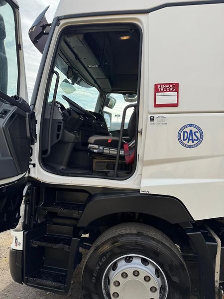 Renault Trucks T (2015) 430 6x2 Svan Tandem - fotka 18 z 23