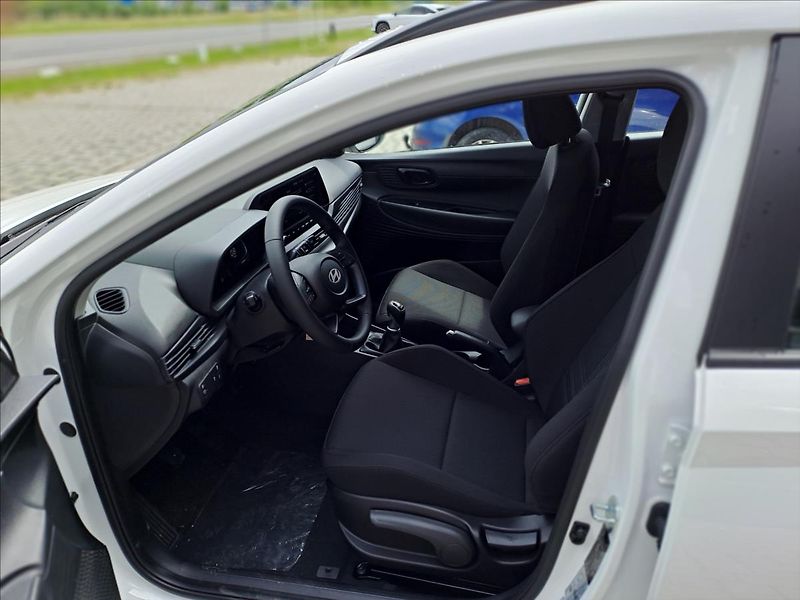 Hyundai Bayon (2026) 1,0   1,0 T-GDI MT WAVE NEOBJ - fotka 5 z 11