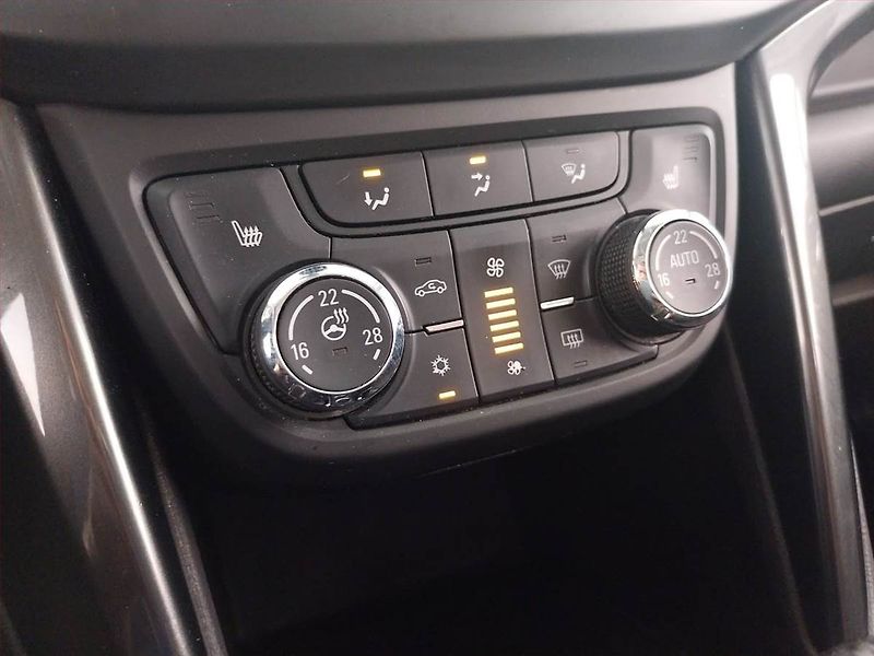 Opel Zafira (2017) 1.4 Turbo, LPG, Automat - fotka 18 z 22
