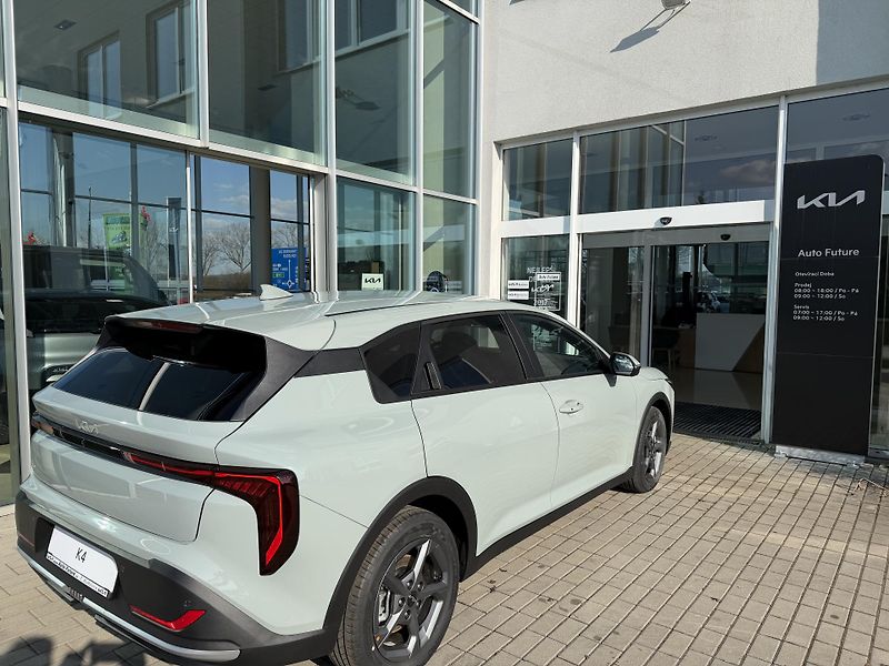 Kia K4 (2026) 1,0 T-GDi EXCLUSIVE - fotka 4 z 6