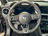 Alfa Romeo Stelvio (2026) Veloce 4x4 2,2 MTJ  210PS - náhled 26