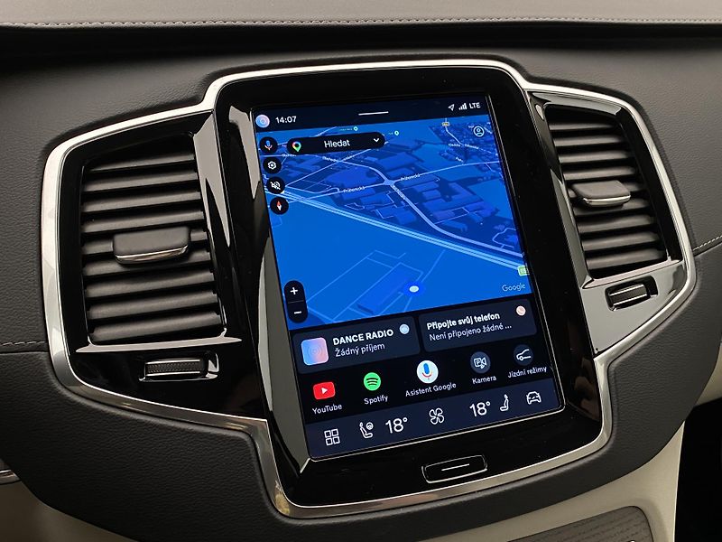 Volvo XC90 B5 AWD BRIGHT PLUS - fotka 43 z 66