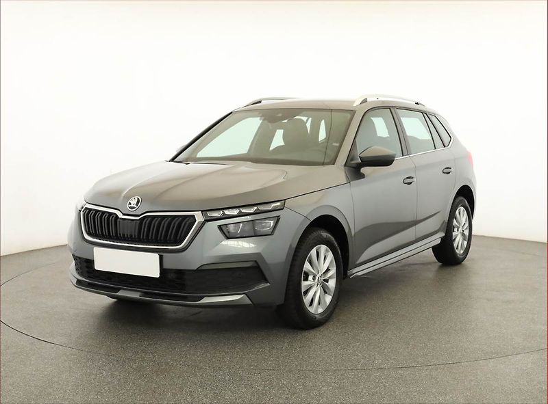 Škoda Kamiq (2022) Style 1.5 TSI - fotka 2 z 17