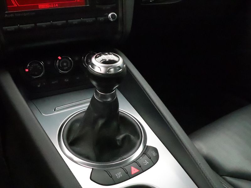 Audi TT 2,0 TFSI 147kW Kůže Xenon - fotka 24 z 33