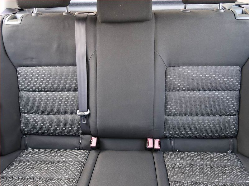 Škoda Octavia (2011) 1.6, Park. senzory - fotka 10 z 15