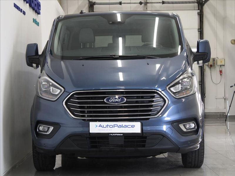 Ford Tourneo Custom 2,0 TDCi Titanum X 8-míst ČR - fotka 2 z 22