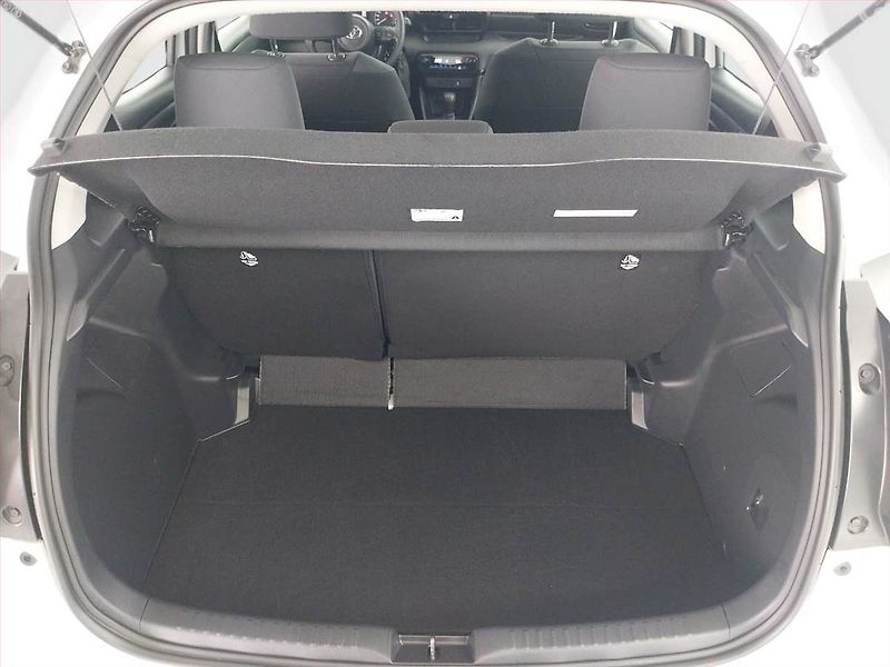 Toyota Yaris (2024) 1.5 Hybrid - fotka 14 z 17