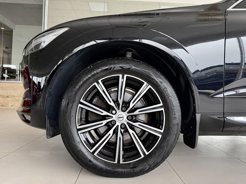 Volvo XC60 T5 Polestar*Inscription*HeadUP - fotka 33 z 34