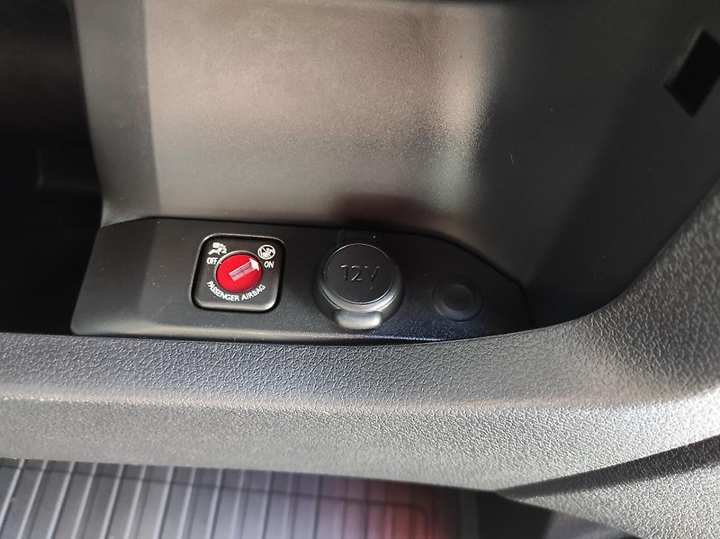 Toyota ProAce Verso 2,0D-4D130kW,L2, Shuttle,ČR - fotka 35 z 44