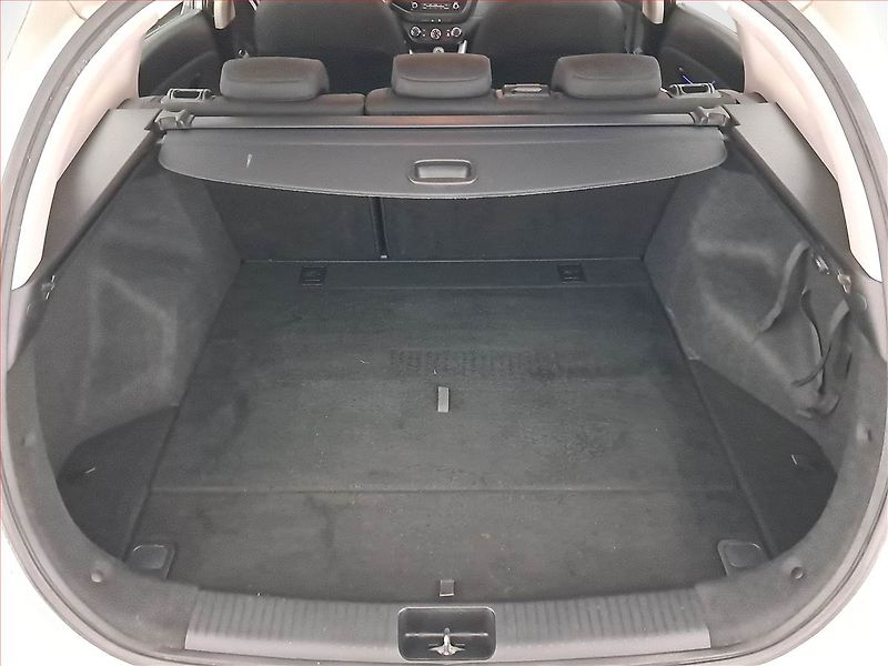 Kia Ceed (2013) 1.6 GDI, Serv.kniha - fotka 14 z 16