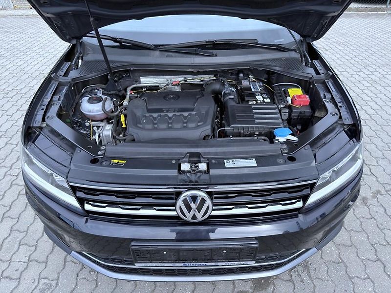 Volkswagen Tiguan 2.0 TSI 4x4 132 kW DSG - fotka 12 z 25