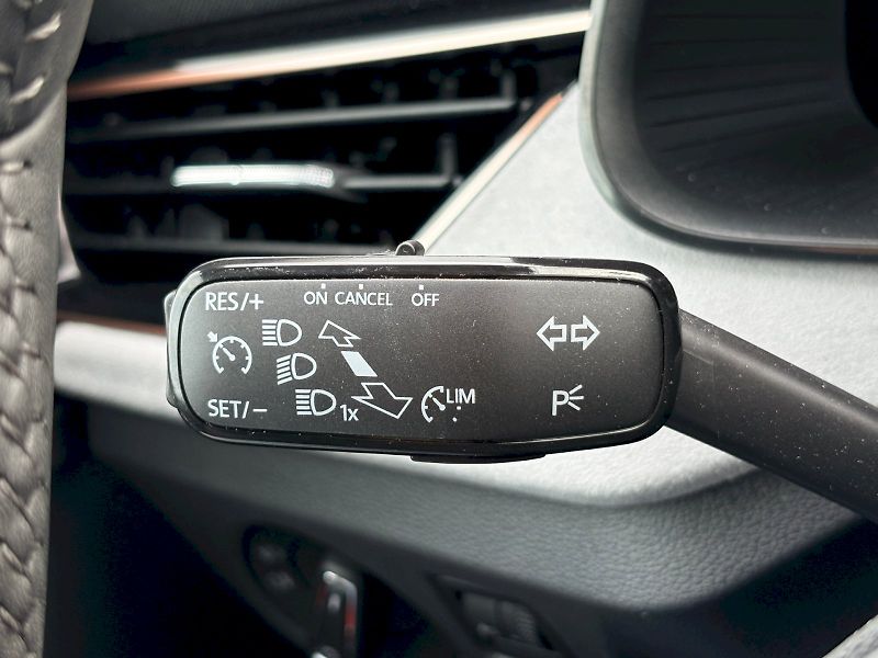 Škoda Kamiq (2025) DSG 1.0 TSI / 85 kW / TOP SELE - fotka 28 z 32