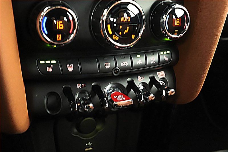 Mini Ostatní (2023) Cooper S - fotka 18 z 20