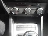 Škoda Octavia 1,6 TDi - náhled 14