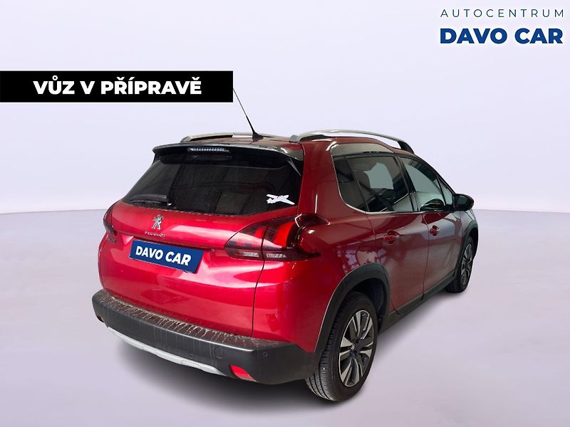 Peugeot 2008 1,2 PureTech 60kW Allure CZ - fotka 3 z 12