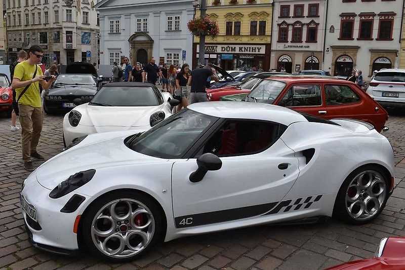 Sraz vozů Alfa Romeo v Plzni v září 2020