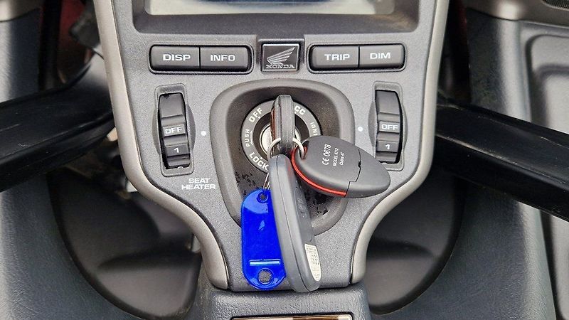 Honda GL 1800/ČR/1.majitel/4365km !! - fotka 21 z 24