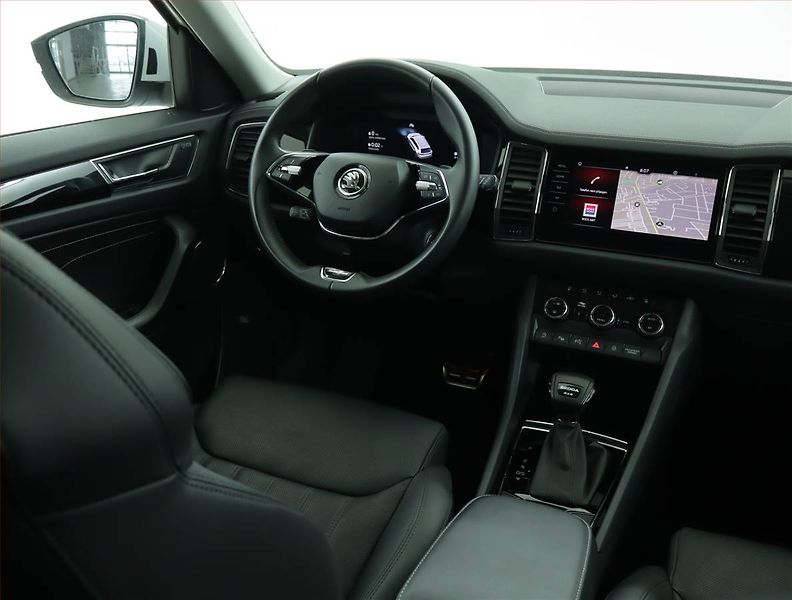 Škoda Kodiaq (2023) Laurin&Klement 2.0 TDI - fotka 7 z 17