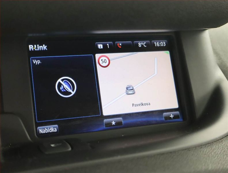 Renault Grand Scénic (2015) Bose 2.0 dCi, Navi, Xenony - fotka 20 z 22
