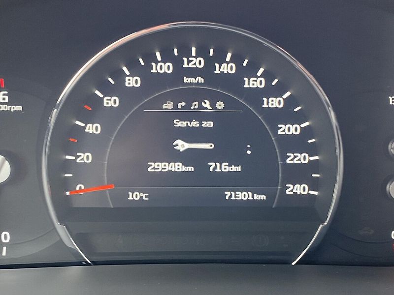 Kia Sorento 2.2 CRDi 147 kW 4WD Exclusive - fotka 10 z 26