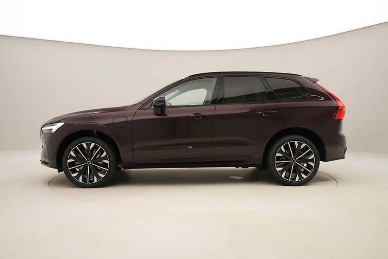 Volvo XC60 T8 AWD RECHARGE DARK ULTRA CZ - fotka 10 z 64