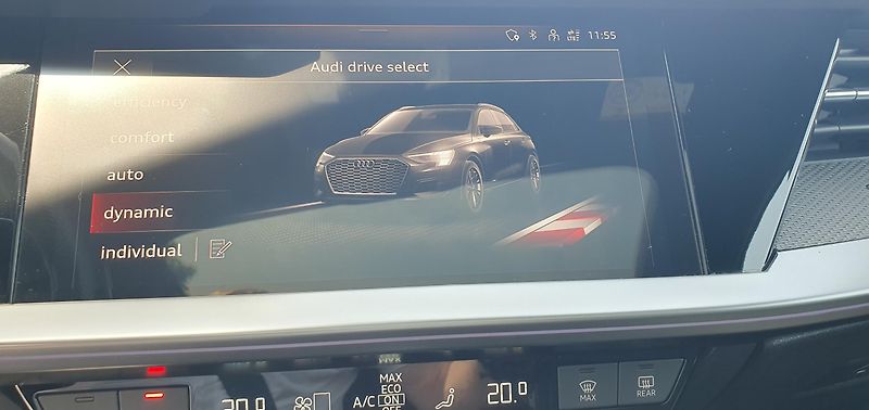 Audi S3 (2022) 2.0Tfsi 228kw Quattro,ČR,Dph - fotka 17 z 25